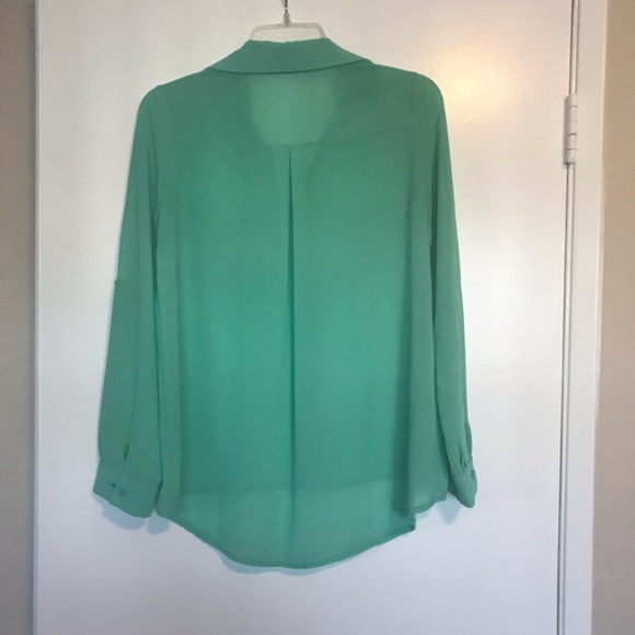 Mint green button down blouse, Medium - Picture 5 of 5